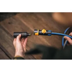 Fiskars Slangkoppeling On/off 13-15 Mm -Gardena Winkel slangkoppeling fiskars 1621322544 2 600